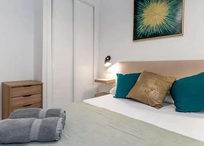 Daire Modern Unit 5 Mins Walk To Historical *