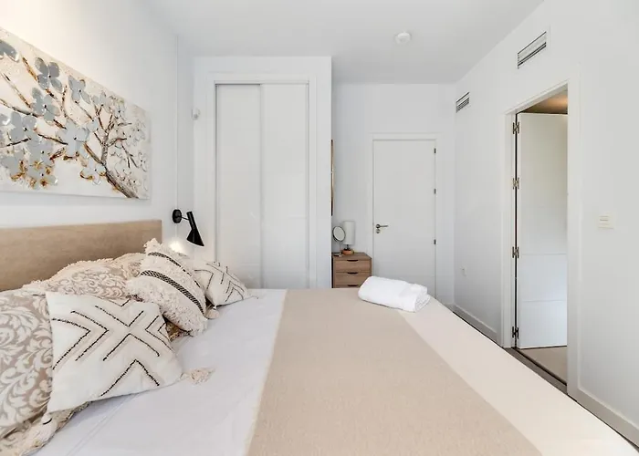 Daire Modern Unit 5 Mins Walk To Historical