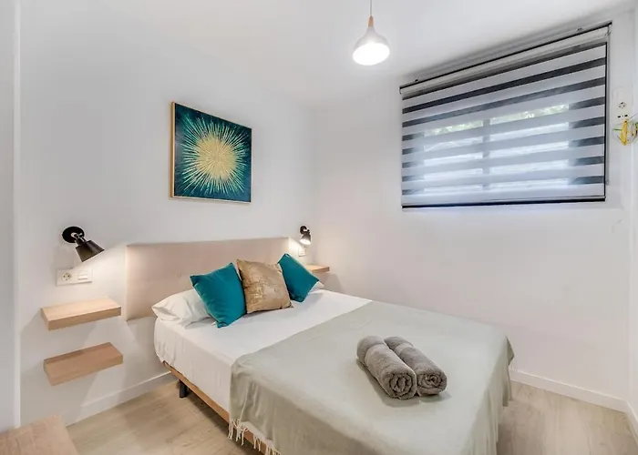 Daire Modern Unit 5 Mins Walk To Historical